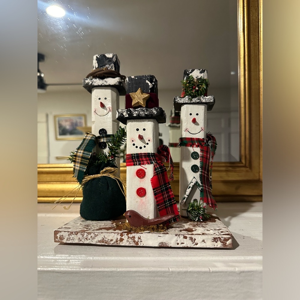 Vintage candelabra Snowman Trio. Limited edition model.